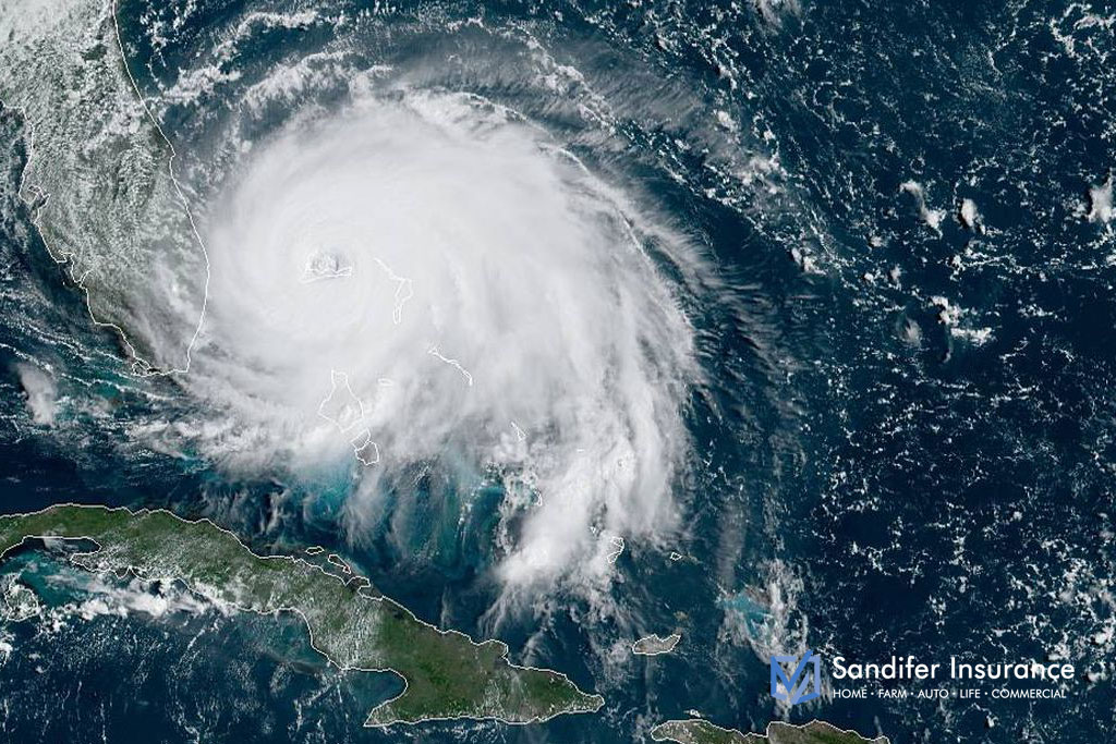 How to Prepare For a Hurricane: Five Sensible Steps for Disaster Protection
